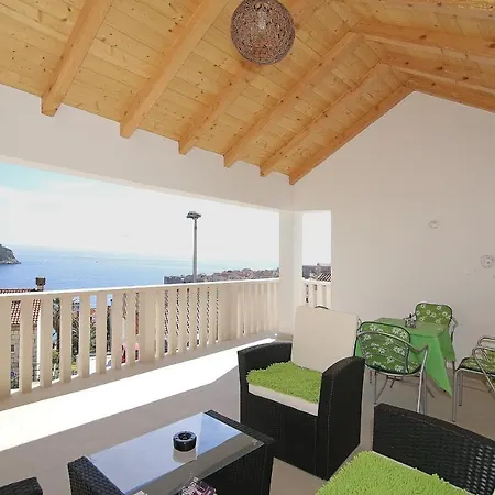 Πανσιόν Rooms&studios Rina Ντουμπρόβνικ