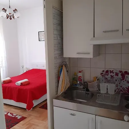 Rooms&studios Rina 3* Ντουμπρόβνικ