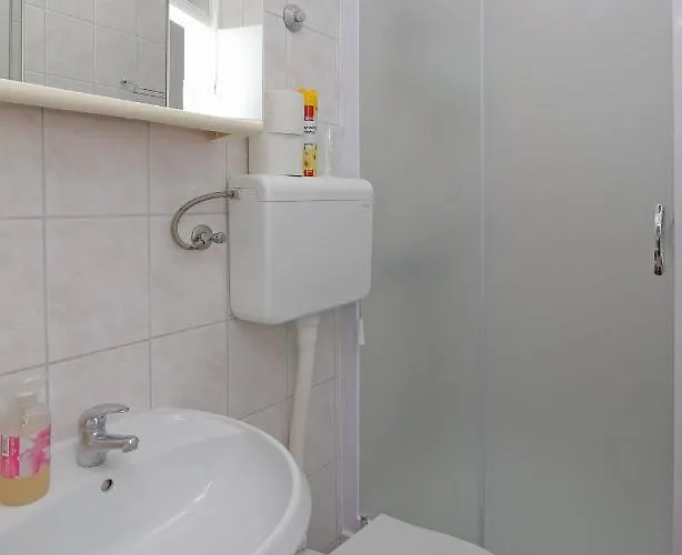 Rooms&studios Rina Гостевой дом